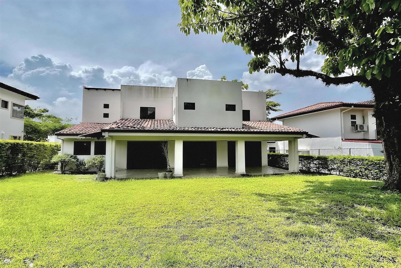 Casa en Condominio con Piscina Bosque Dorado, Piedades, Santa Ana en Piedades, Santa Ana, Costa Rica
